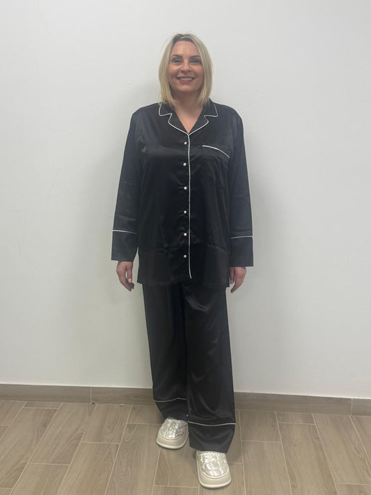 Pigiama tinta unita in raso