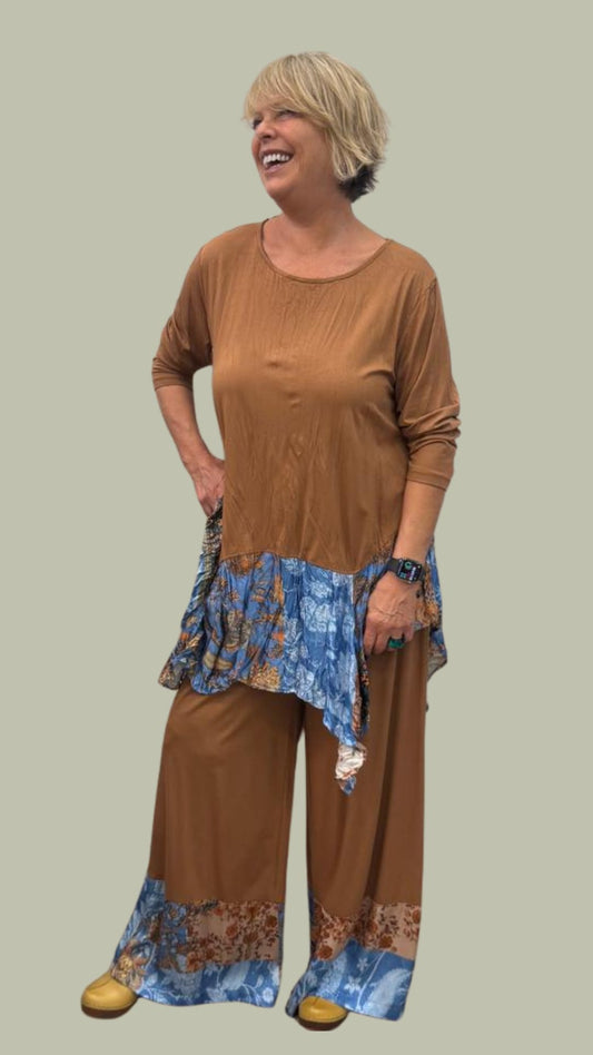 Completo in viscosa con dettagli in fantasia patchwork BRONZO