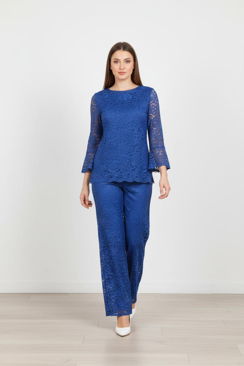 Completo in pizzo bluette