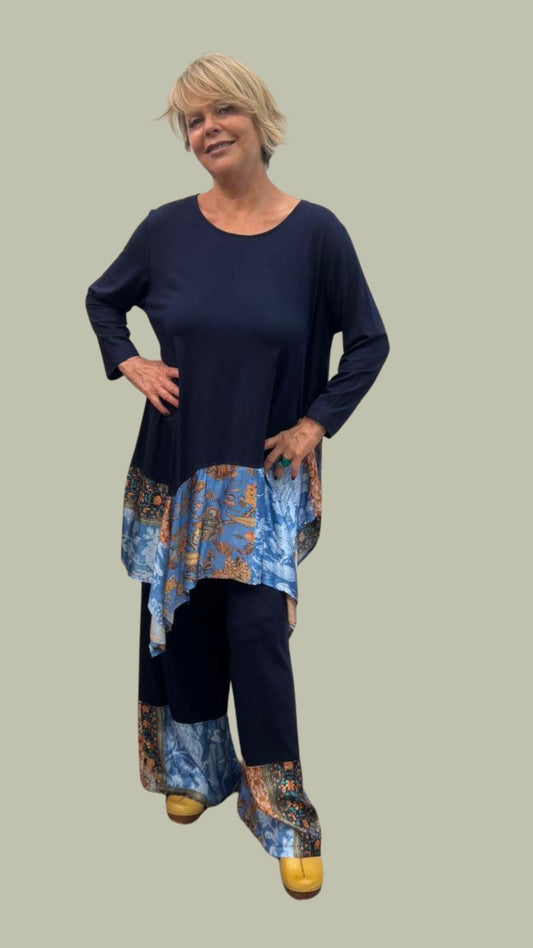 Completo in viscosa con dettagli fantasia patchwork BLU