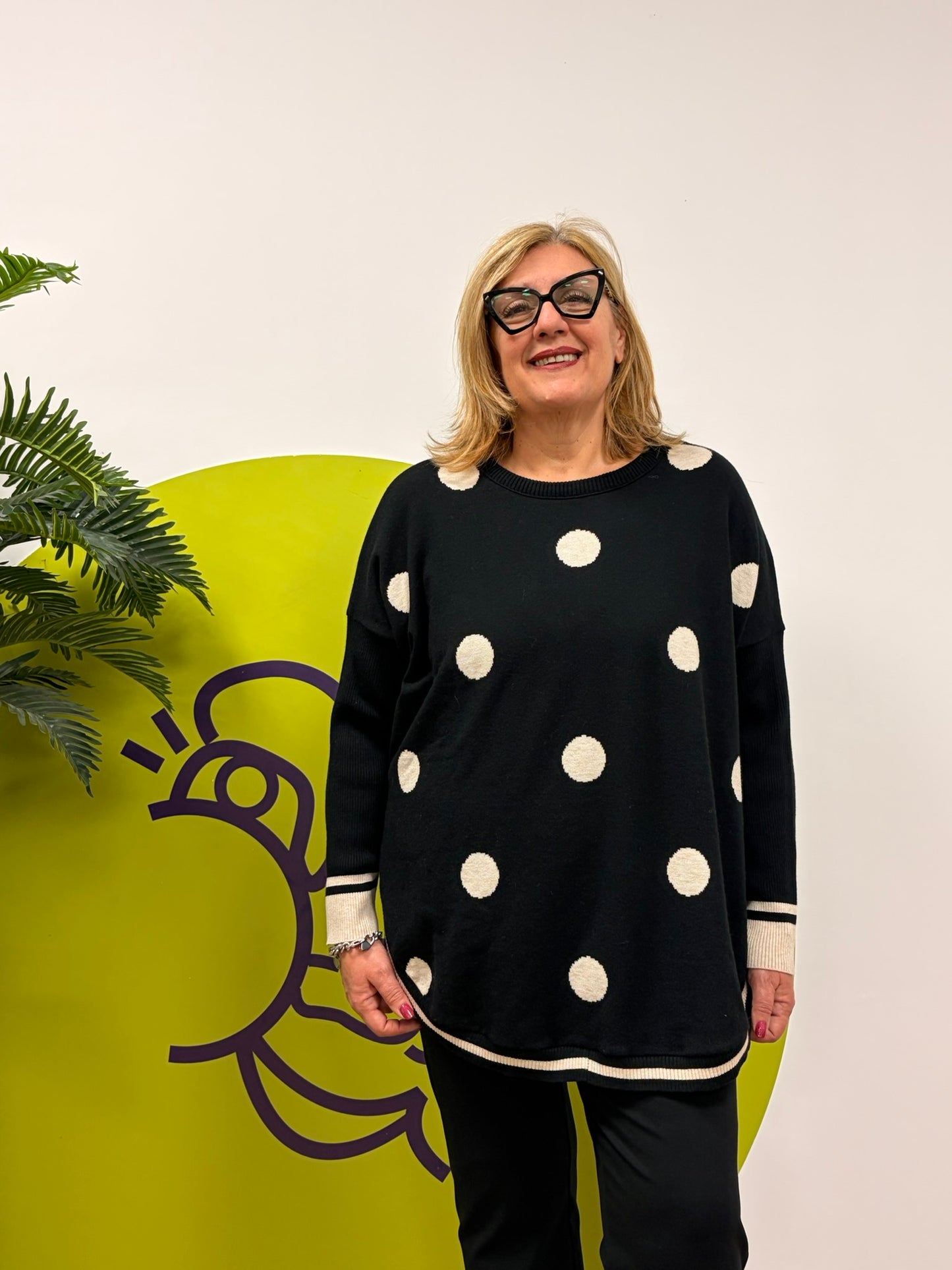 Girocollo stondato a pois