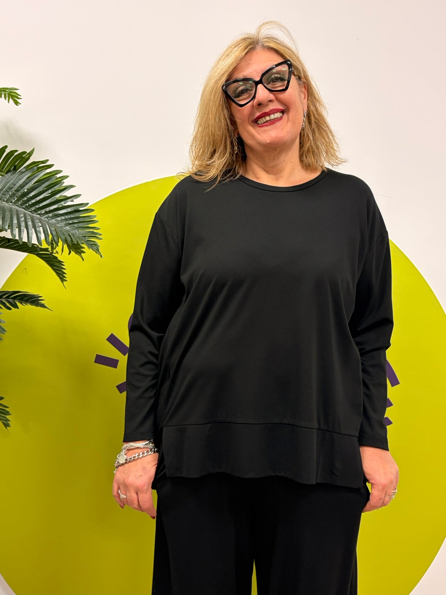 Maglia basica scollo tondo