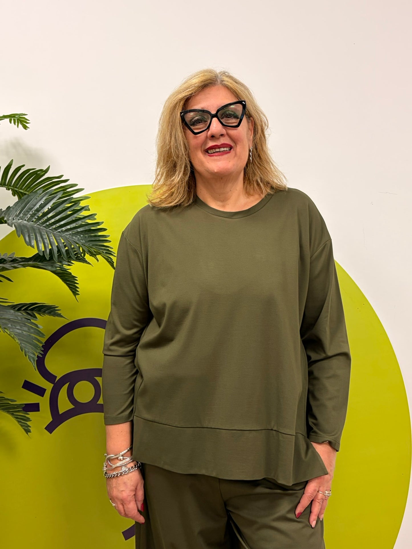 Maglia basica scollo tondo