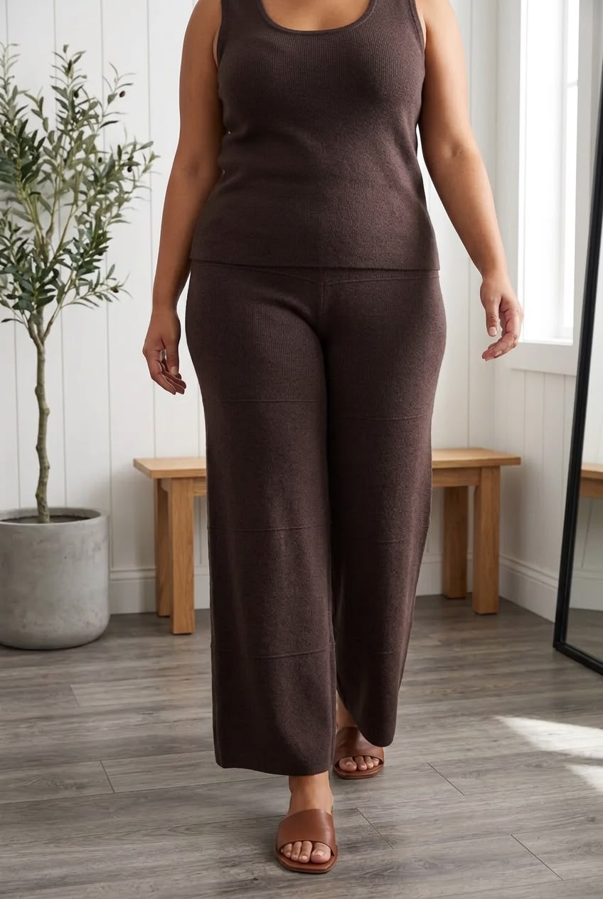 Pantalone  in Maglia con Cuciture Sagomate