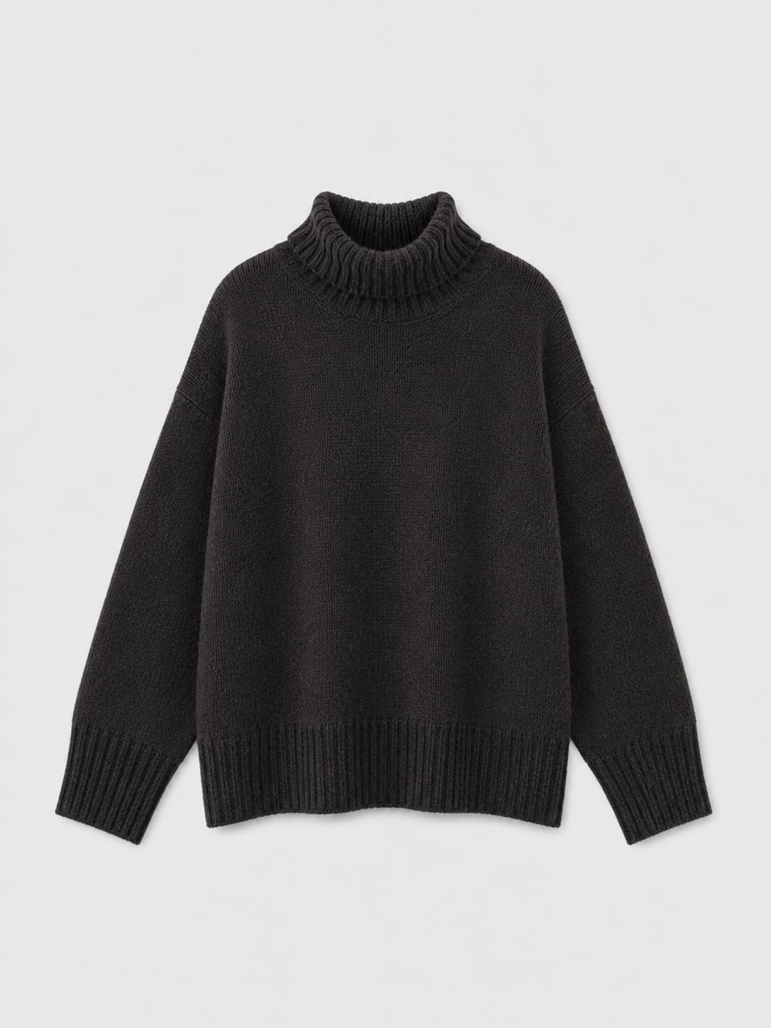 Maglia Scatola Collo Alto Spacchi