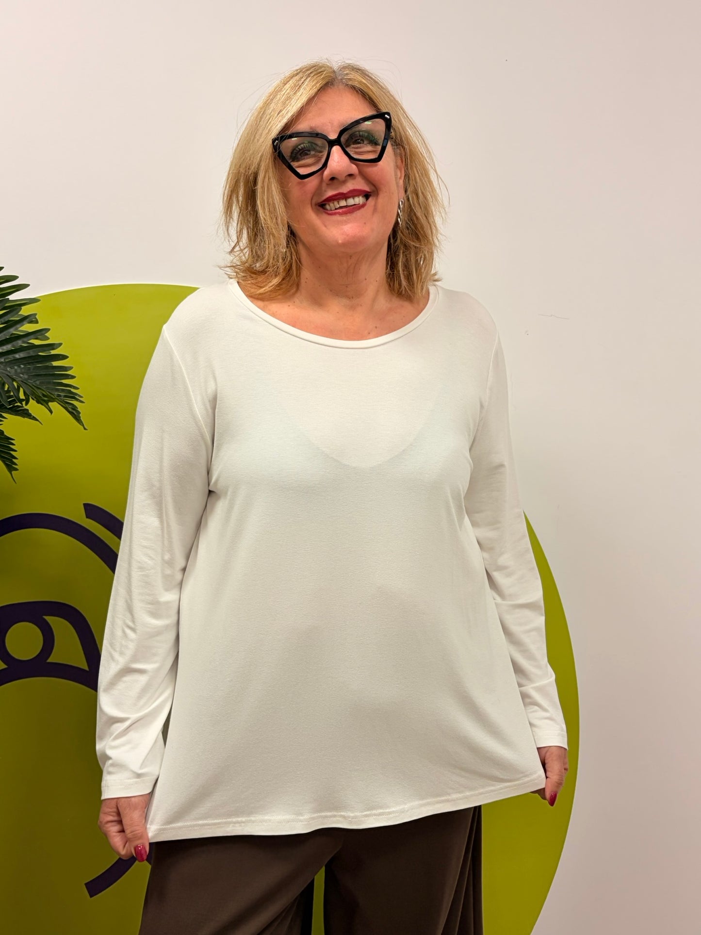 Maglia basica scollo tondo