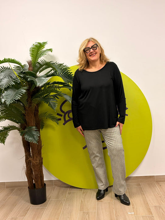 Maglia basica scollo tondo